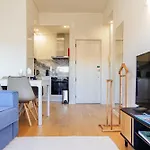 Daire Haims By Checkloc Homes *